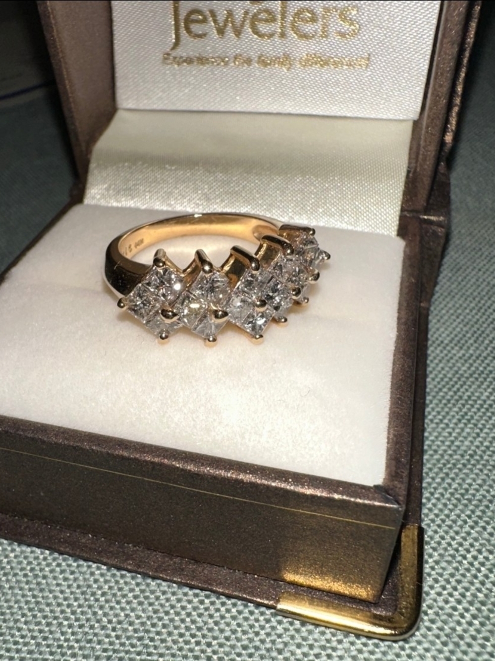 Classic Gold Multi-Stone Diamond Ring - Gold